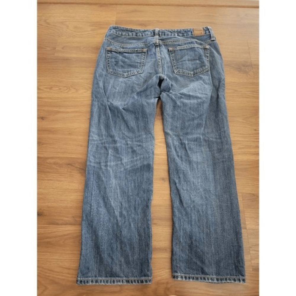 American Eagle Boy Fit Boyfriend Fit Jeans Medium Wash Size 2 Regular - Picture 3 of 8